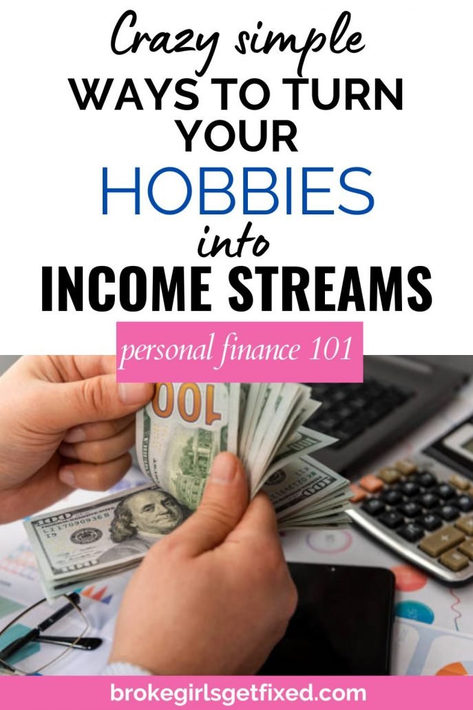 hands counting money. turn your hobbies into an extra income stream.