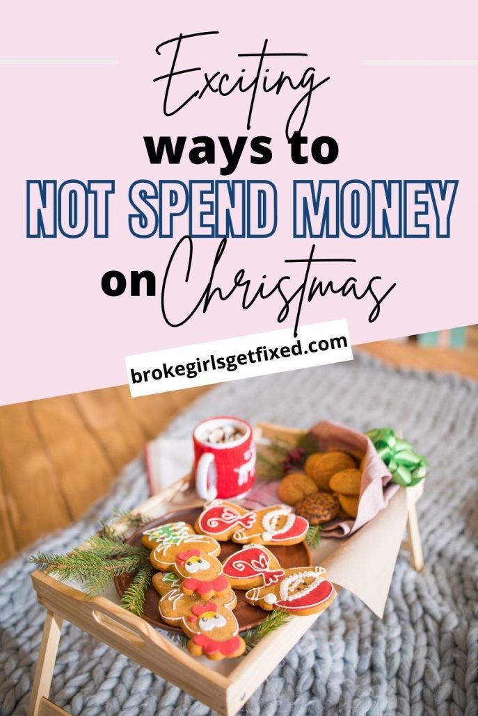 Christmas tray with ginger bread and cookies. how to have a no-spend winter and manage money in Christmas