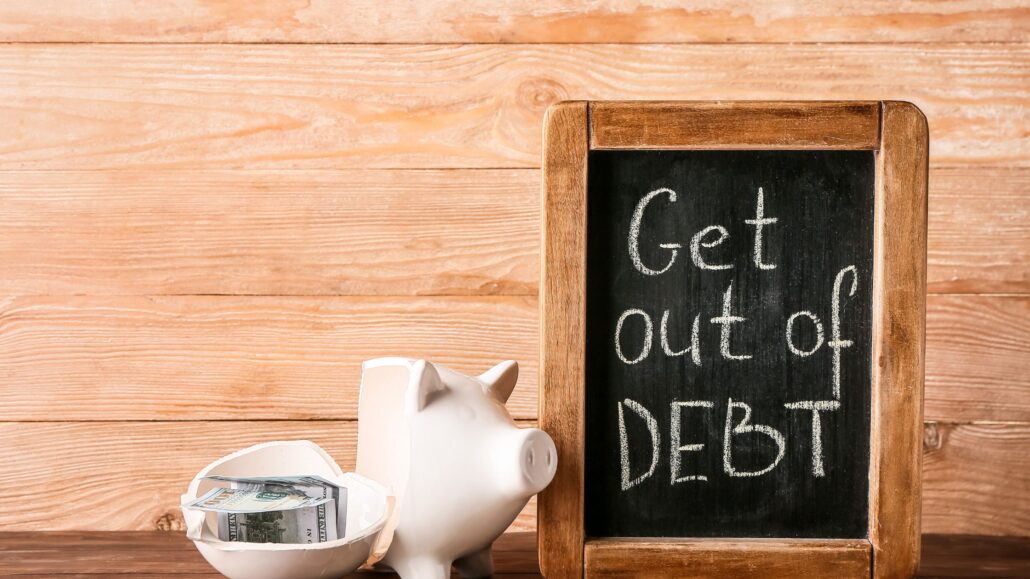 ways to stay out of debt